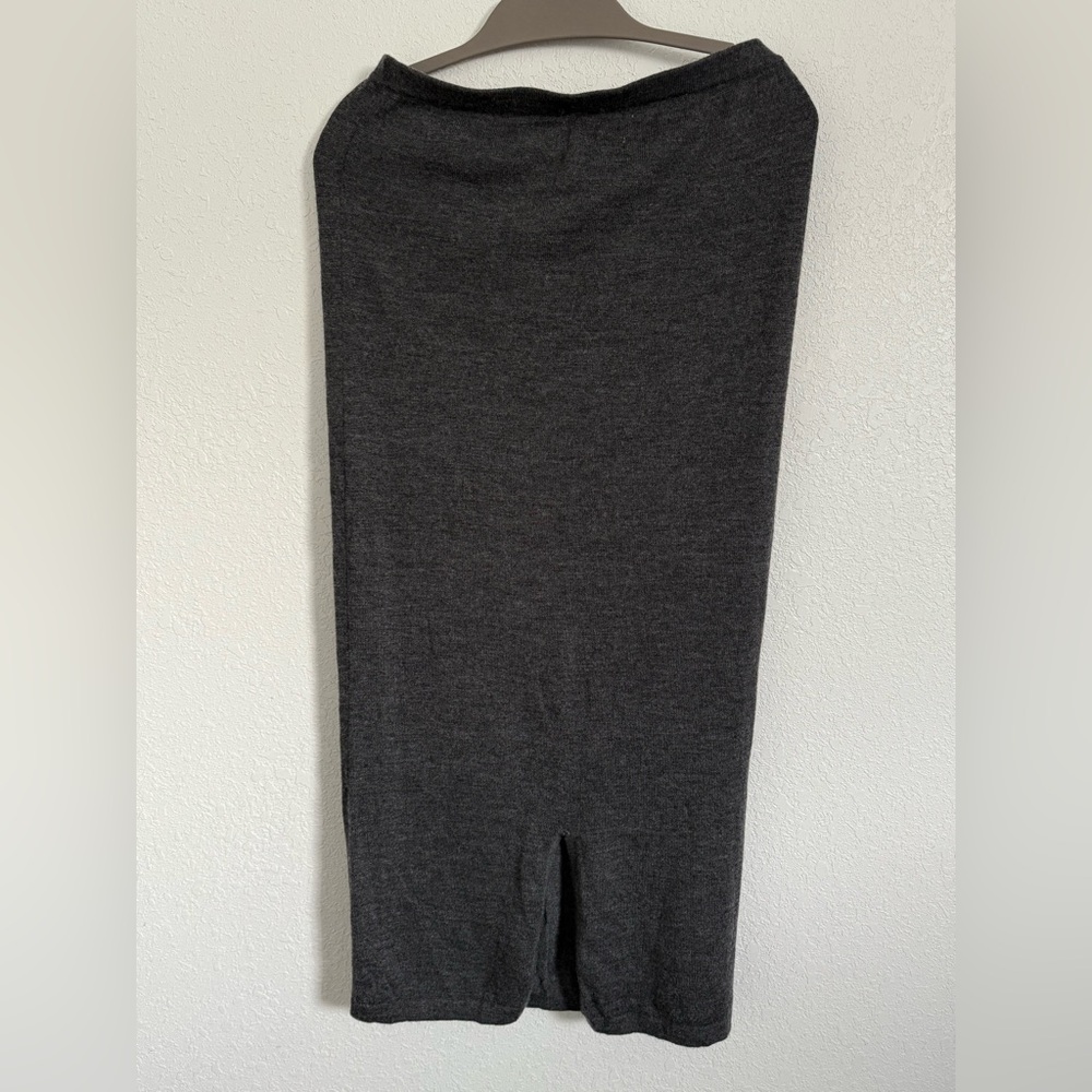 Paul James 100% Extra Fine Merino Wool Charcoal Gray Split Long Skirt